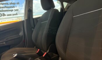 
										Ford Fiesta 2017 full									