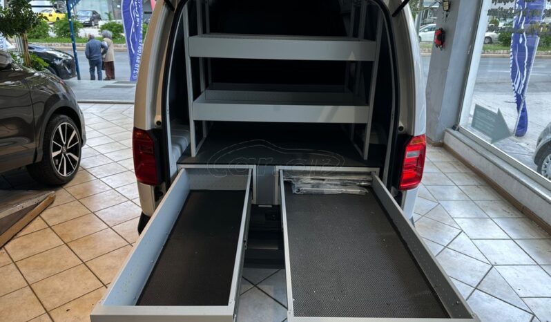 
								VOLKSWAGEN Caddy Maxi 2017 VAN full									