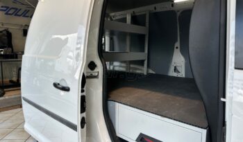 
										VOLKSWAGEN Caddy Maxi 2017 VAN full									