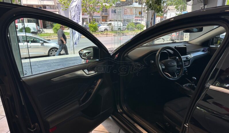 
								Ford Focus 2020 TITANIUM full									
