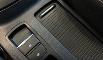 
										Ford Focus 2020 TITANIUM full									