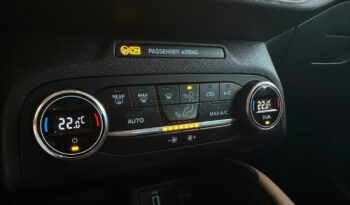
										Ford Focus 2020 TITANIUM full									
