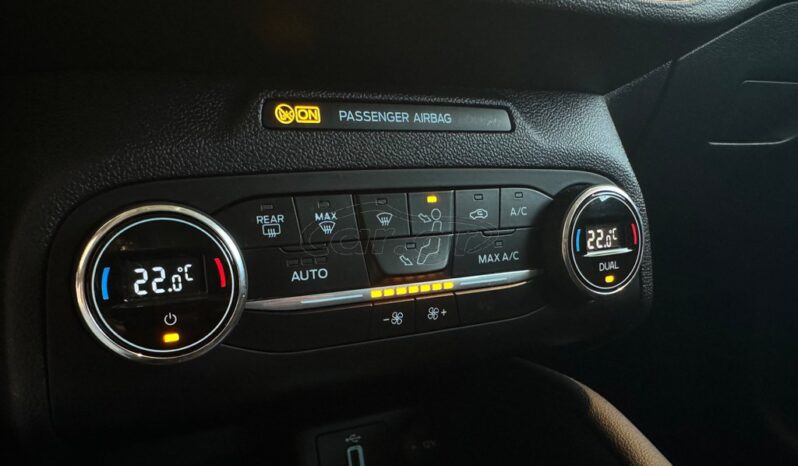 
								Ford Focus 2020 TITANIUM full									