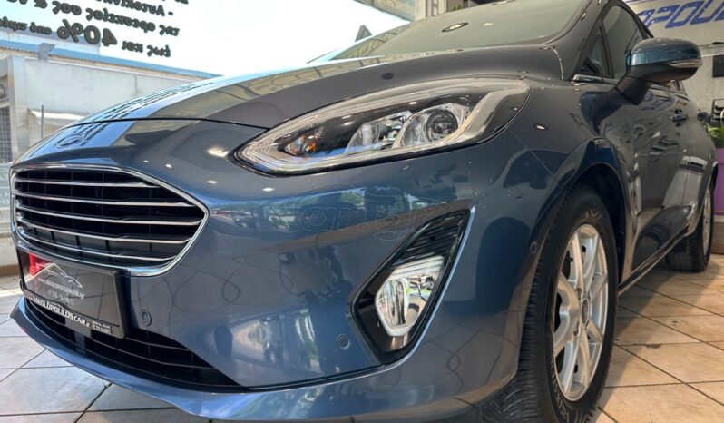 
								Ford Fiesta 2020 Hybrid 125hp full									
