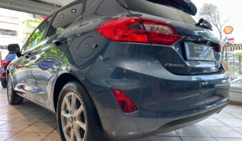
										Ford Fiesta 2020 Hybrid 125hp full									