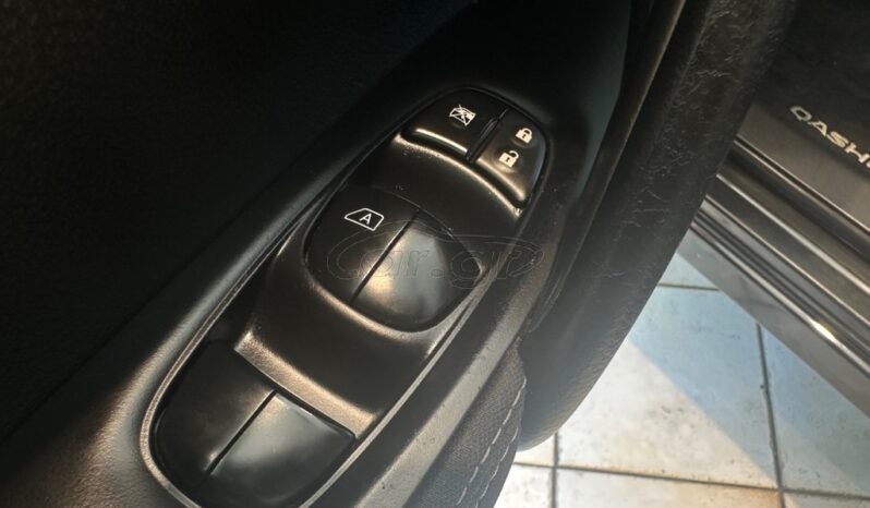 
								Nissan Qashqai 2016 full									