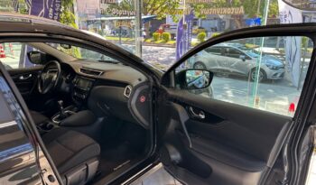 
										Nissan Qashqai 2016 full									