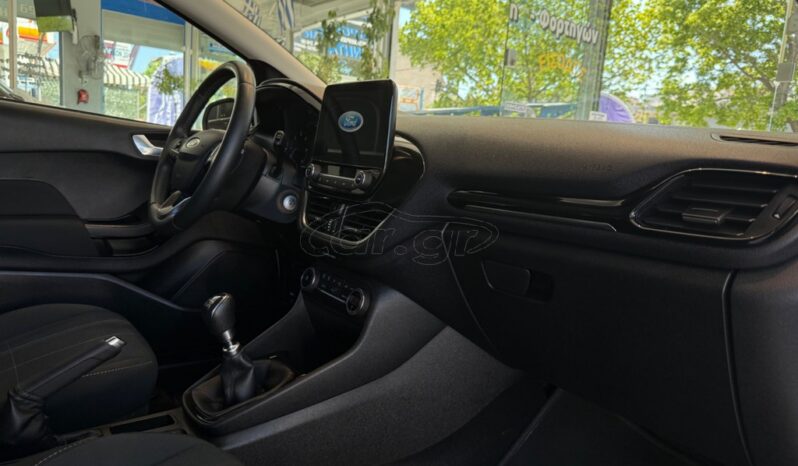 
								Ford Fiesta 2018 full									