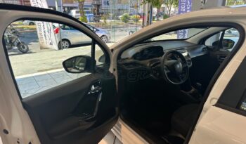 
										PEUGEOT 208 2016 full									