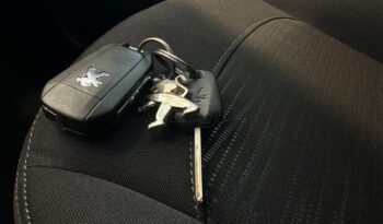 
										PEUGEOT 208 2016 full									
