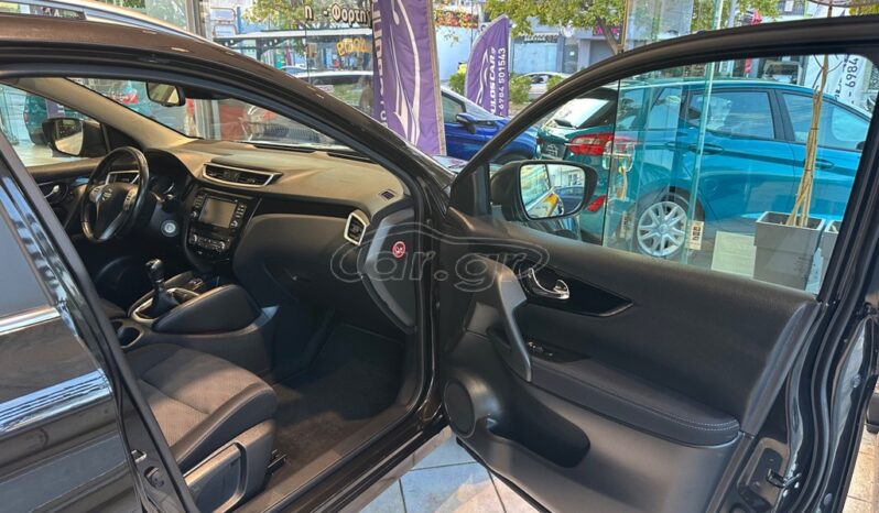 
								Nissan Qashqai 2017 full									