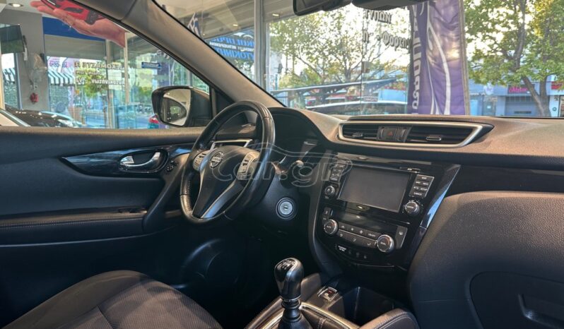 
								Nissan Qashqai 2017 full									