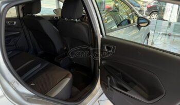 
										Ford Fiesta 2015 full									