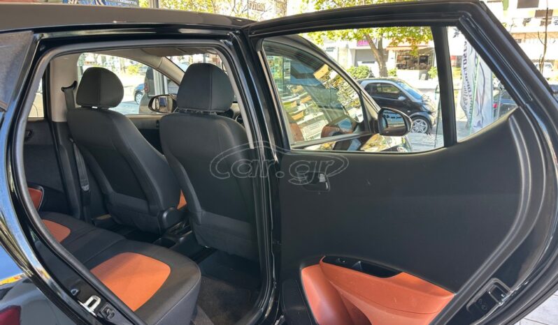 
								Hyundai i10 2017 full									