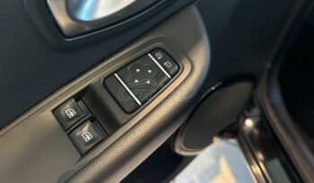 
										Renault Clio 2017 full									