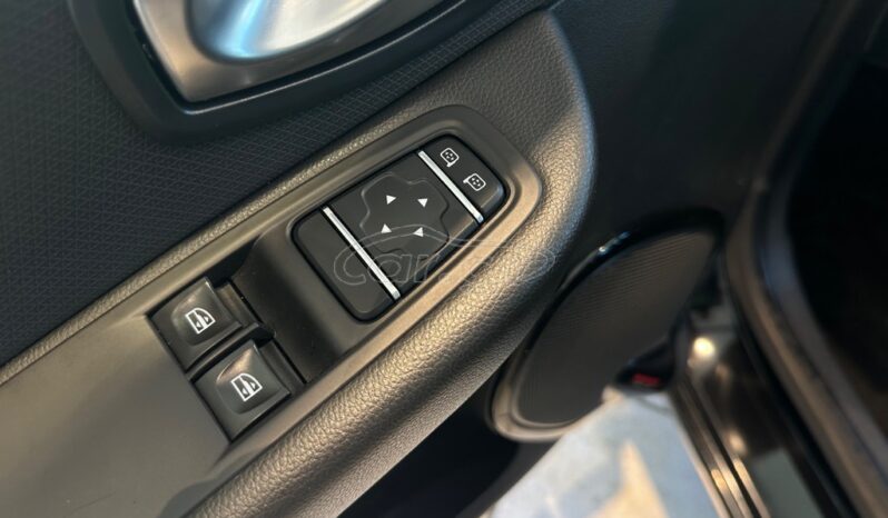 
								Renault Clio 2017 full									