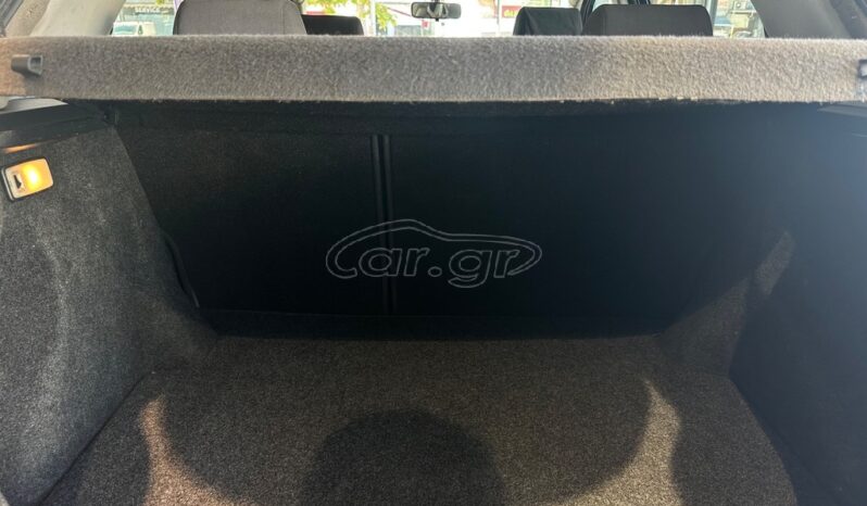 
								Toyota Corolla 2003 full									
