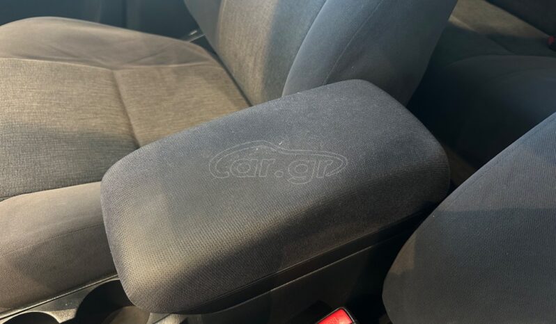 
								Toyota Corolla 2003 full									
