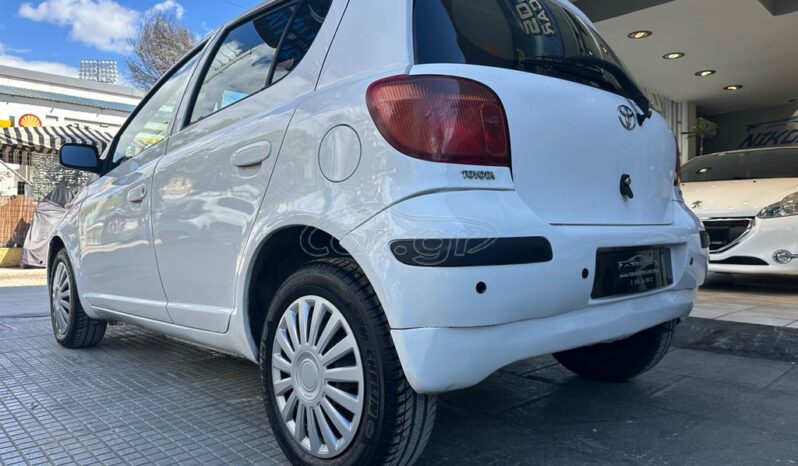 
								Toyota Yaris 2003 full									
