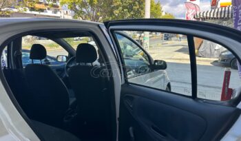 
										Toyota Yaris 2003 full									