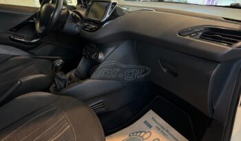 
										Peugeot 208 2015 full									