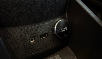 
										Ford Fiesta 2016 TITANIUM full									