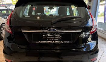 
										Ford Fiesta 2016 TITANIUM full									