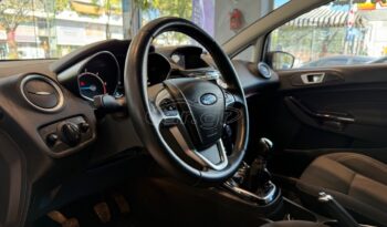 
										Ford Fiesta 2016 TITANIUM full									