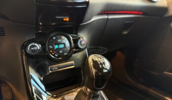 
										Ford Fiesta 2016 TITANIUM full									