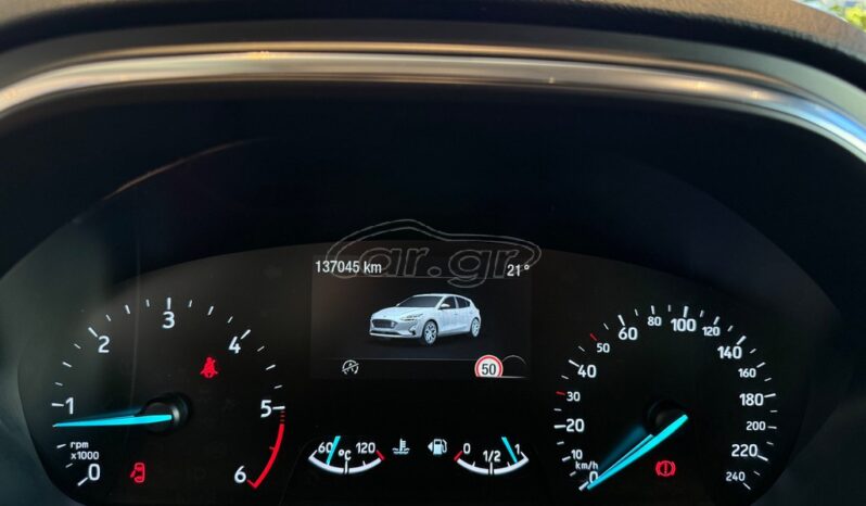 
								Ford Focus 2020 TITANIUM full									