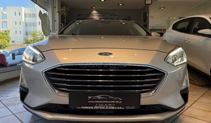 
								Ford Focus 2020 TITANIUM full									