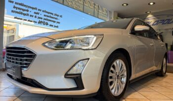 
										Ford Focus 2020 TITANIUM full									