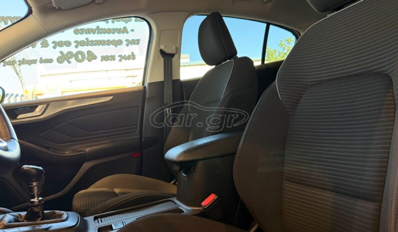 
								Ford Focus 2020 TITANIUM full									