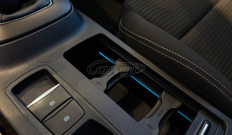 
								Ford Focus 2020 TITANIUM full									