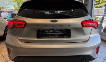 
										Ford Focus 2020 TITANIUM full									