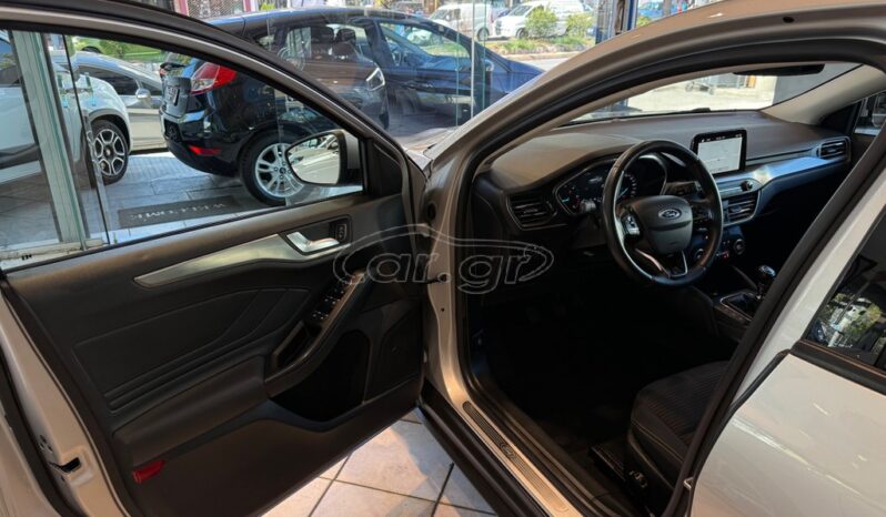 
								Ford Focus 2020 TITANIUM full									