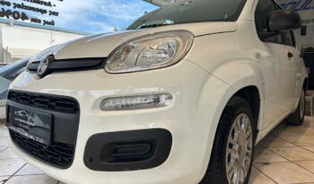 
										Fiat Panda 2015 full									