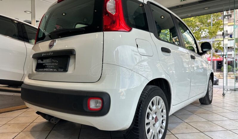 
								Fiat Panda 2015 full									