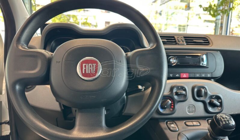 
								Fiat Panda 2015 full									