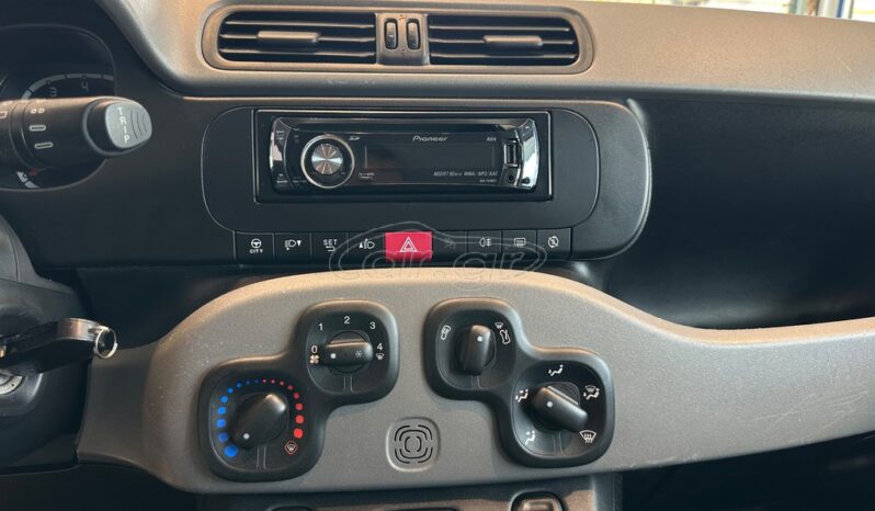 
								Fiat Panda 2015 full									