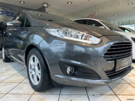 Ford Fiesta 2015 TITANIUM