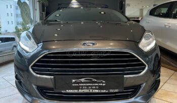 
										Ford Fiesta 2015 TITANIUM full									