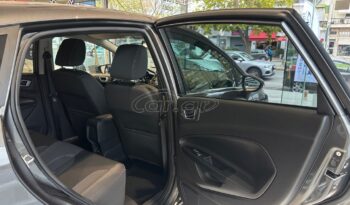 
										Ford Fiesta 2015 TITANIUM full									