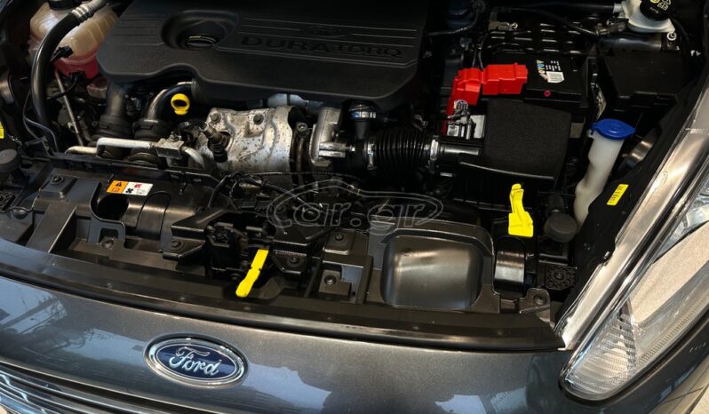 
								Ford Fiesta 2015 TITANIUM full									