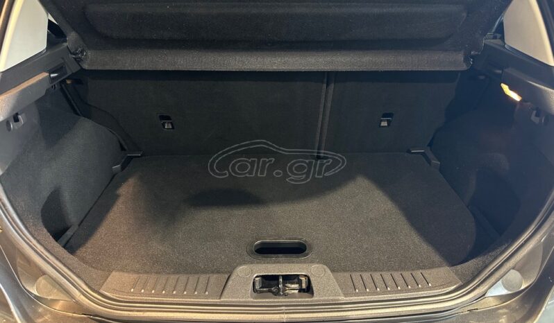 
								Ford Fiesta 2015 TITANIUM full									