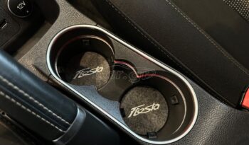 
										Ford Fiesta 2015 TITANIUM full									