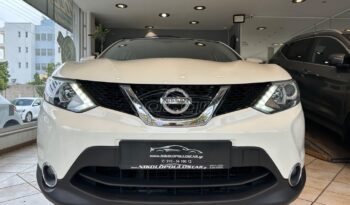 
										Nissan Qashqai 2016 full									