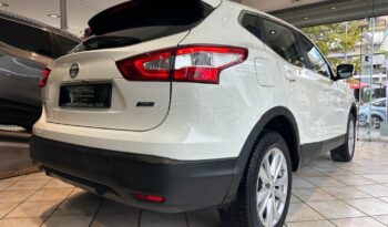 
										Nissan Qashqai 2016 full									