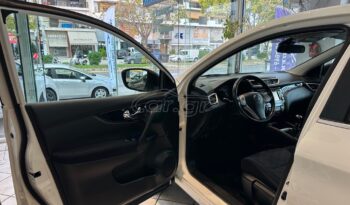 
										Nissan Qashqai 2016 full									