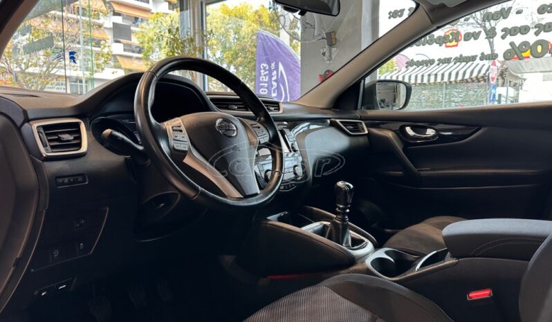 
								Nissan Qashqai 2016 full									